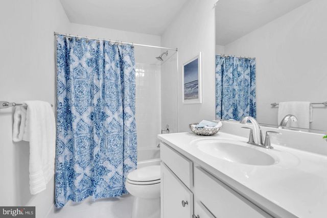 6605 LOST FOX LN, Hanover, MD 21076