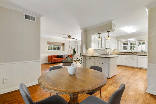 13711 Crickett Hollow Drive, Houston, TX 77069