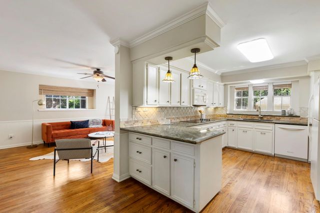 13711 Crickett Hollow Drive, Houston, TX 77069