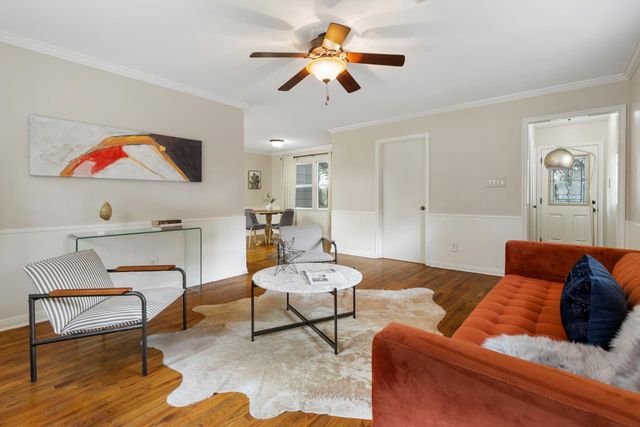 13711 Crickett Hollow Drive, Houston, TX 77069