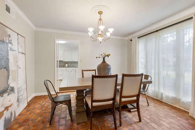 13711 Crickett Hollow Drive, Houston, TX 77069