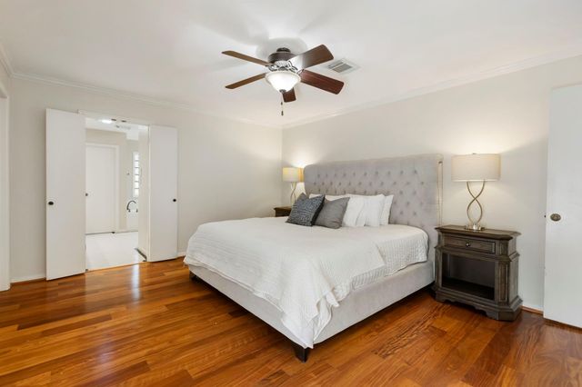 13711 Crickett Hollow Drive, Houston, TX 77069