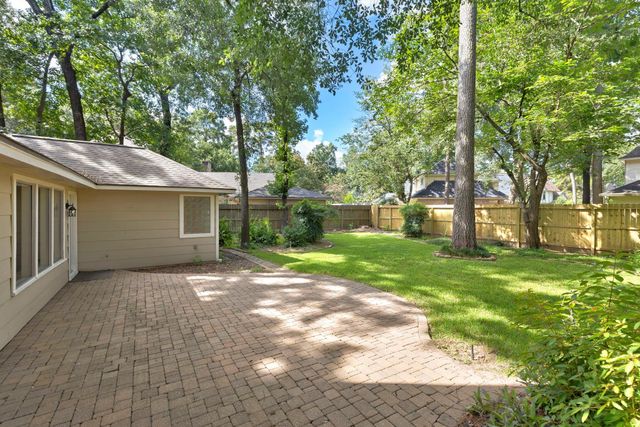 13711 Crickett Hollow Drive, Houston, TX 77069