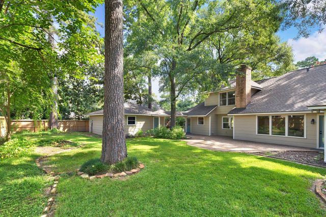 13711 Crickett Hollow Drive, Houston, TX 77069