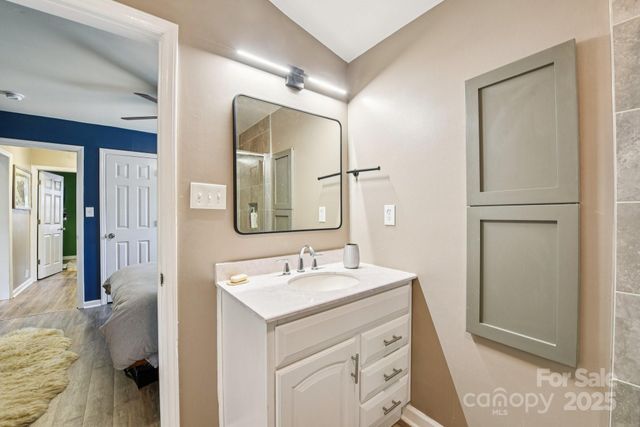 162 N Smallwood Place, Charlotte, NC 28216