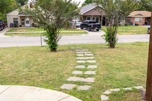 936 E Cantey Street, Fort Worth, TX 76104