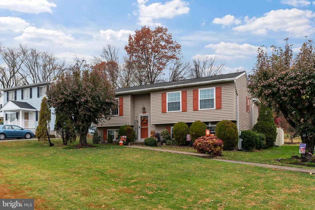 14 STABLE GATE CT, Perry Hall, MD 21128