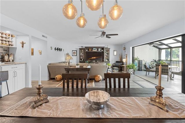 16490 Timberlakes DR # 203, Fort Myers, FL 33908