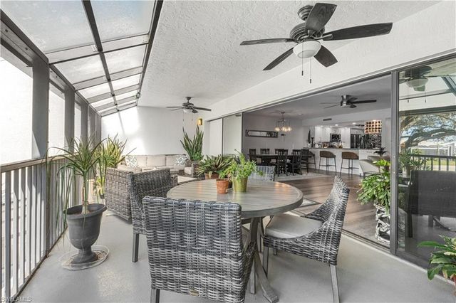 16490 Timberlakes DR # 203, Fort Myers, FL 33908