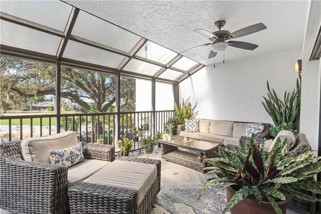 16490 Timberlakes DR # 203, Fort Myers, FL 33908