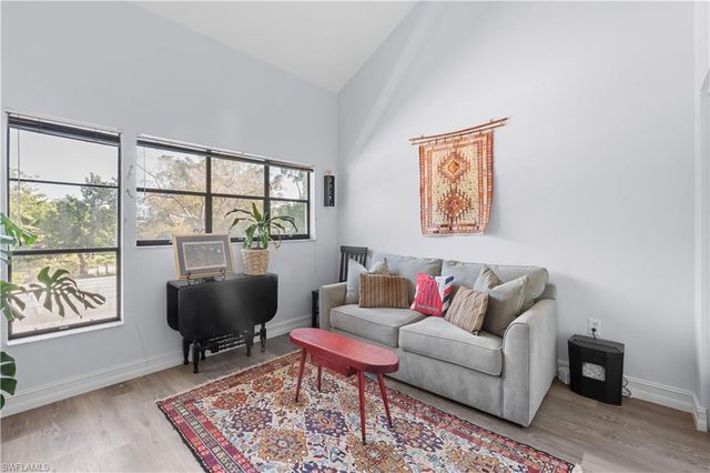 16490 Timberlakes DR # 203, Fort Myers, FL 33908