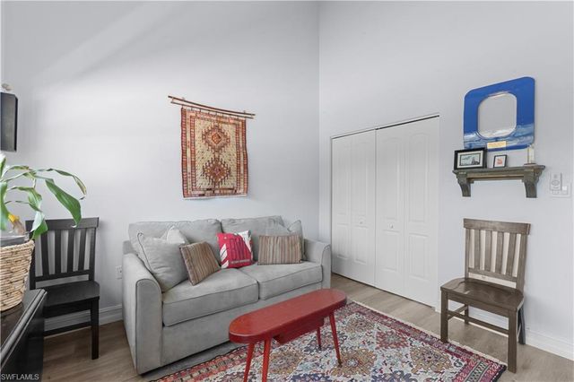 16490 Timberlakes DR # 203, Fort Myers, FL 33908