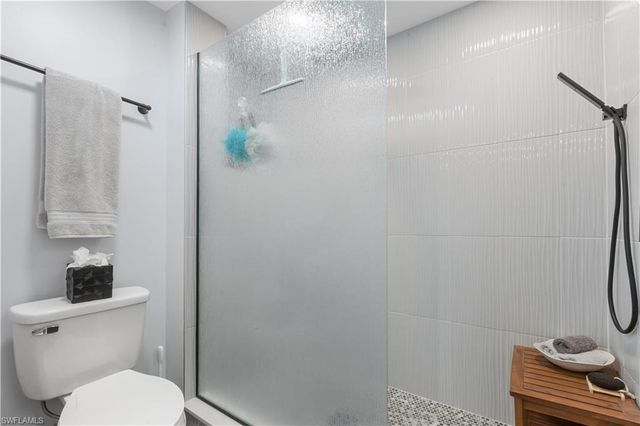 16490 Timberlakes DR # 203, Fort Myers, FL 33908