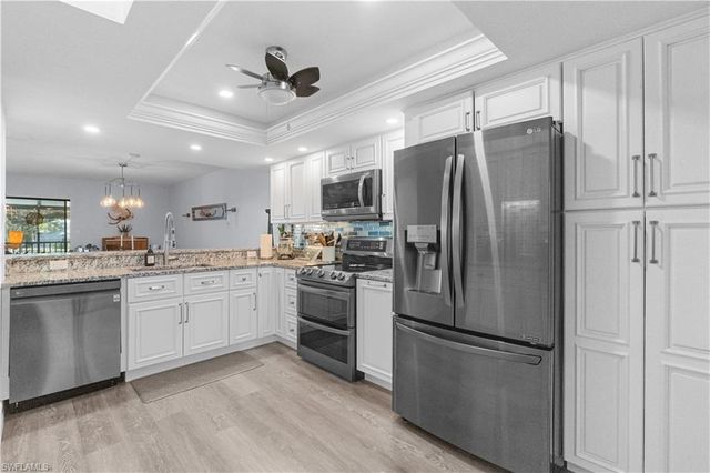 16490 Timberlakes DR # 203, Fort Myers, FL 33908