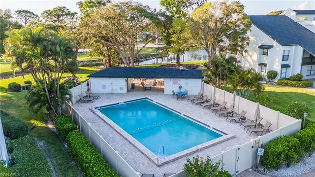 16490 Timberlakes DR # 203, Fort Myers, FL 33908