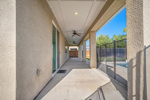 1345 N Kaweah Avenue, Clovis, CA 93619