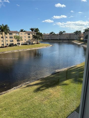 12540 Majesty Cir 303, Boynton Beach, FL 33437