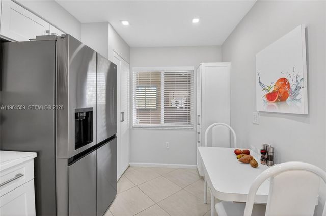 12540 Majesty Cir 303, Boynton Beach, FL 33437