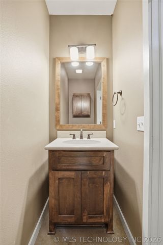 2413 W 109th Street S, Jenks, OK 74037