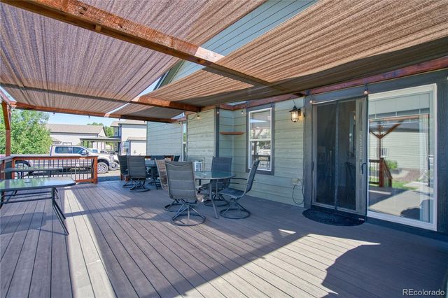 16515 Umpire Court, Hudson, CO 80642