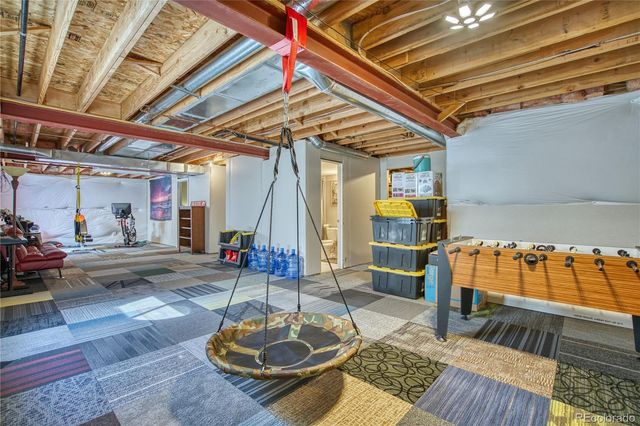 16515 Umpire Court, Hudson, CO 80642