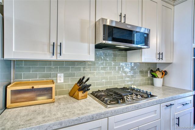 16515 Umpire Court, Hudson, CO 80642