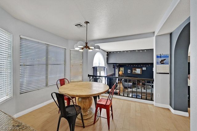 8209 Tivoli Cove Drive, Las Vegas, NV 89128