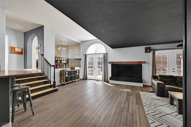 8209 Tivoli Cove Drive, Las Vegas, NV 89128