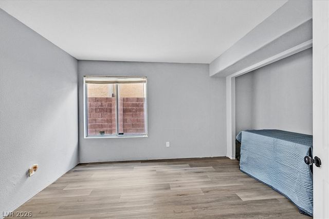 8209 Tivoli Cove Drive, Las Vegas, NV 89128