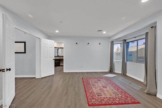 8209 Tivoli Cove Drive, Las Vegas, NV 89128