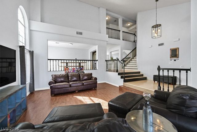 8209 Tivoli Cove Drive, Las Vegas, NV 89128