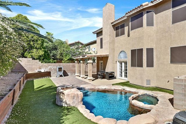 8209 Tivoli Cove Drive, Las Vegas, NV 89128