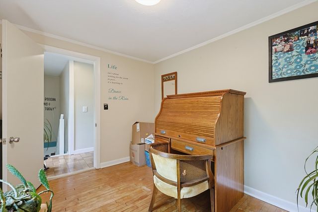36 Laurier St, Worcester, MA 01603