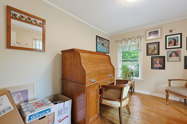 36 Laurier St, Worcester, MA 01603