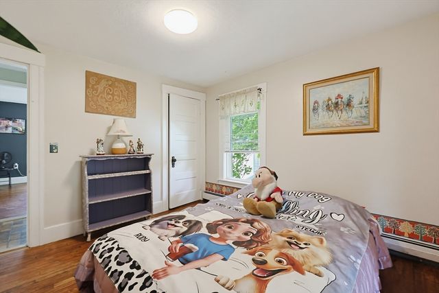 36 Laurier St, Worcester, MA 01603