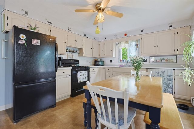 36 Laurier St, Worcester, MA 01603