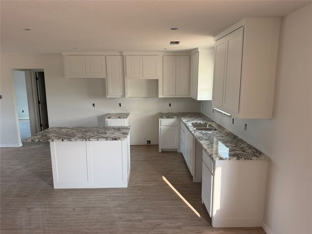 1008 Virgil Court, Springtown, TX 76082
