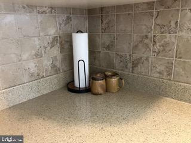 1615 BUTTERCUP RD, Lancaster, PA 17602