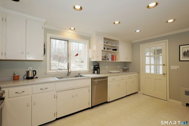 172 Gallows Hill Road, Redding, CT 06896