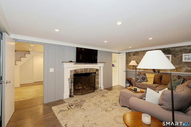 172 Gallows Hill Road, Redding, CT 06896