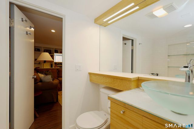 172 Gallows Hill Road, Redding, CT 06896