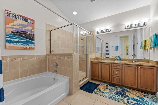 144 BANYAN BAY DRIVE, St Petersburg, FL 33705