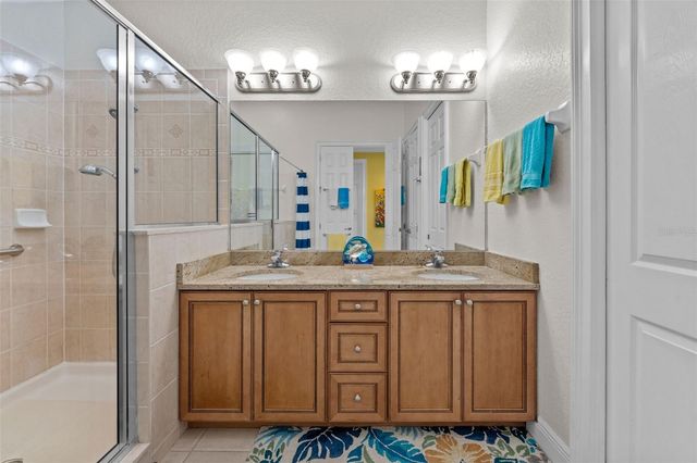 144 BANYAN BAY DRIVE, St Petersburg, FL 33705