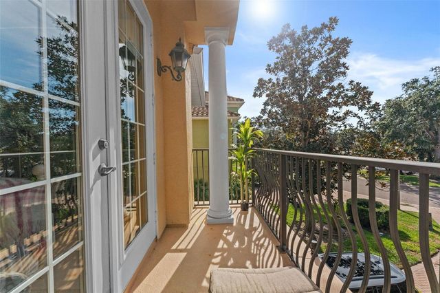 144 BANYAN BAY DRIVE, St Petersburg, FL 33705