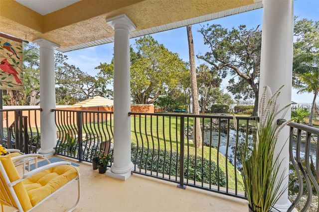 144 BANYAN BAY DRIVE, St Petersburg, FL 33705