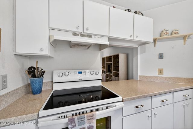 1573 Waldorf Circle NE, Palm Bay, FL 32905