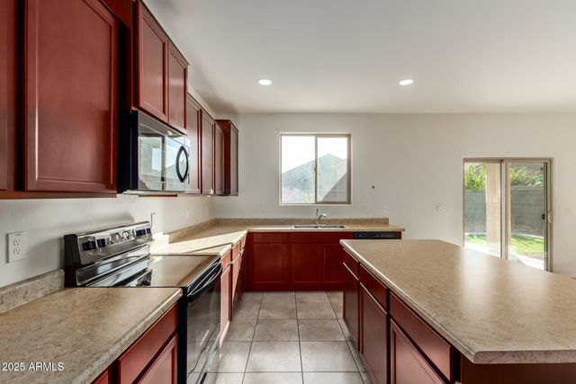 11603 W CALAVAR Road, El Mirage, AZ 85335