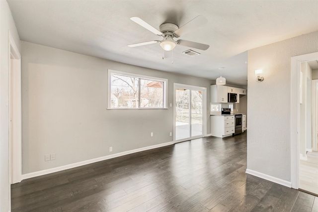 4304 Valentine Street, Fort Worth, TX 76107