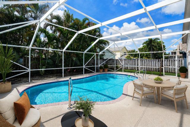 7369 Ashley Shores Circle, Lake Worth, FL 33467