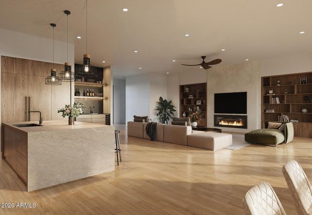 3901 E HIGHLAND Avenue, Phoenix, AZ 85018